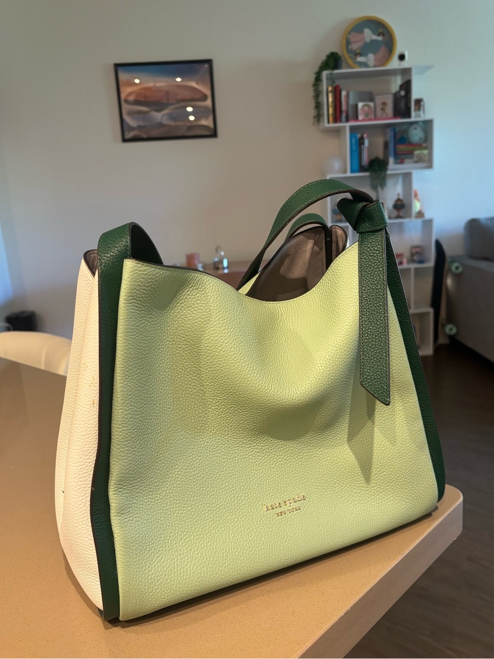 Kate Spade Two-Tone Pebbled Leather Shoulder Bag in Mint Green & Cream💚🤍 - Picture 6 of 8